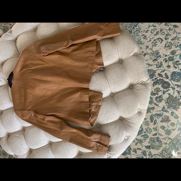 VINCE leather jacket - Picture 2 of 5